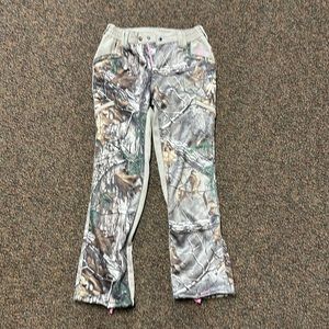 Women’s hunting pants!